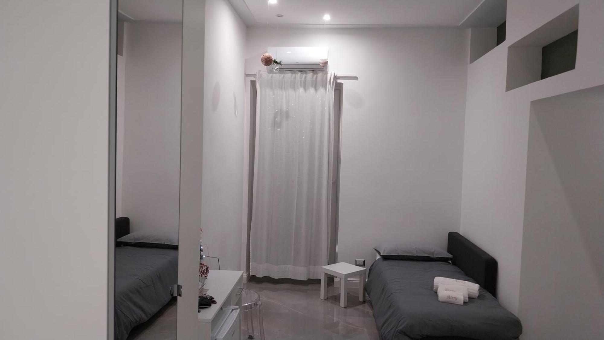 Alery Hotel Napoli Phòng bức ảnh